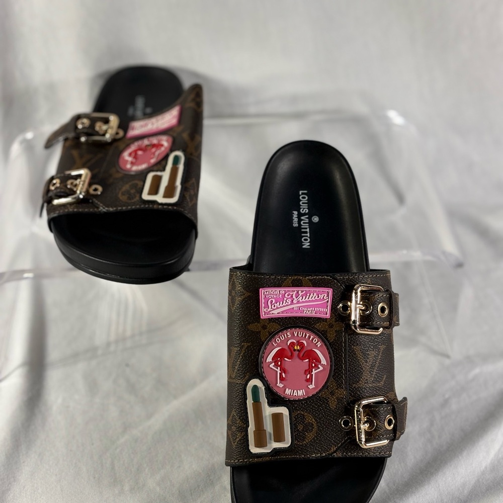 Louis Vuitton Brown Slippers with Stylish Design